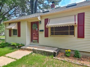 2928 Garfield Dr, Rockford, IL