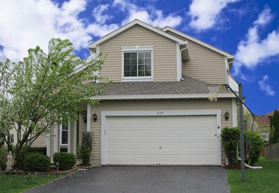 2nd image of 826 Tallgrass Dr