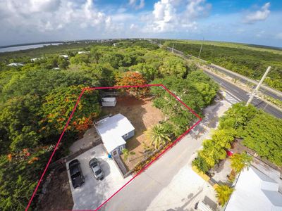 2 Paradise Dr, Key Largo, FL, 33037