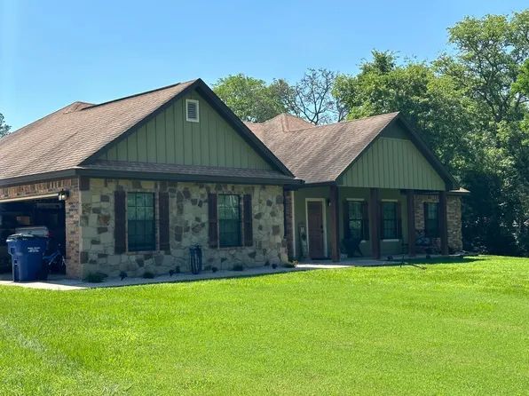 885 Box Car Rd, Lufkin, TX 75904