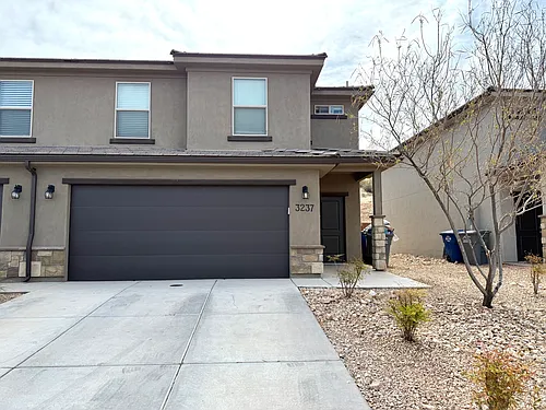 3237 S Fossil Hills Dr Photo 1