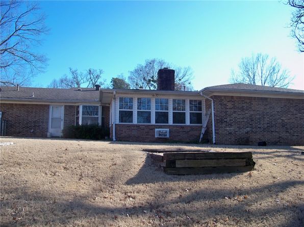 7711 Westminister Pl, Fort Smith, AR 72903