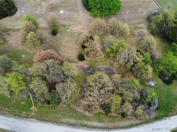 460 N Meadowood Pl, Cleveland, OK 74020