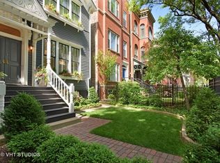 1122 W Webster Ave, Chicago, IL 60614