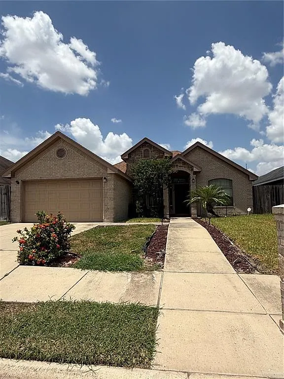 3 bed, 2.5 bath, 1237 sqft, $1,800 — Photo 1