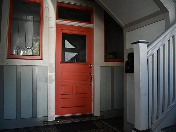 Downstairs entry foyer