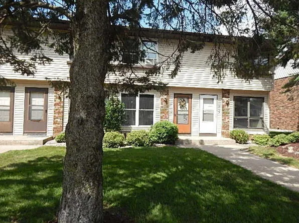 904 12th Ave S, Onalaska, WI 54650
