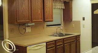 3rd image of 13674 Villa Pointe Dr