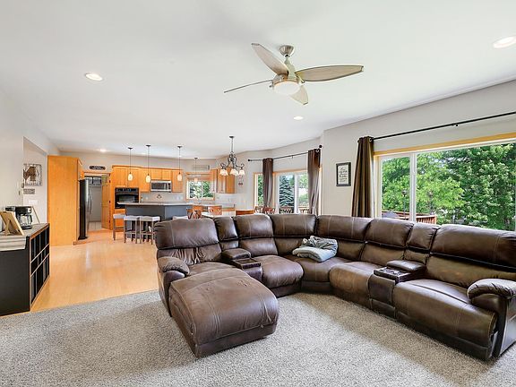 2nd image of 10425 Vera Cruz Dr N