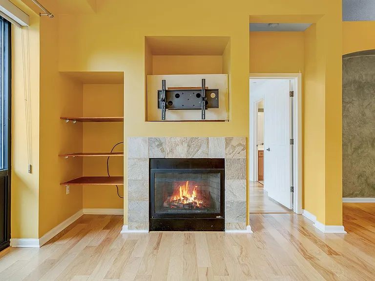 500 E Grant St #207 — Photo 7