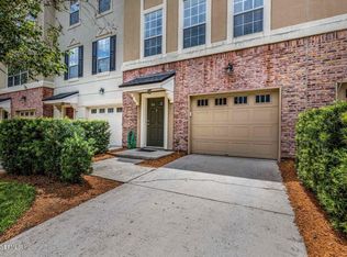4574 Capital Dome Dr, Jacksonville, FL 32246