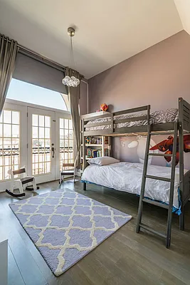 Sold by Compass | media 16