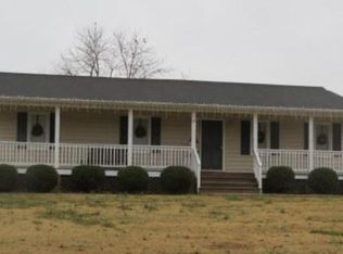 8020 Quinton Cir, Quinton, VA 23141