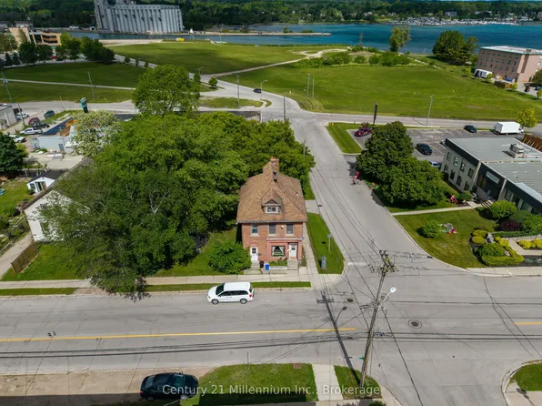 1700 3rd Ave E, Owen Sound, ON N4K 2L9