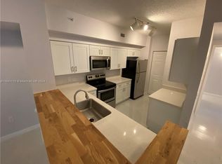 2351 W Preserve Way, Hollywood, FL 33025