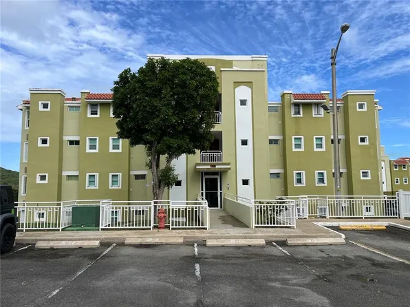 Cond Castillos Del Mar #J-2, Ceiba, PR 00735