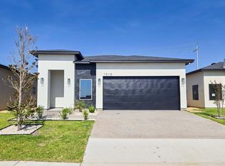 1010 Noyola Loop, Laredo, TX 78046