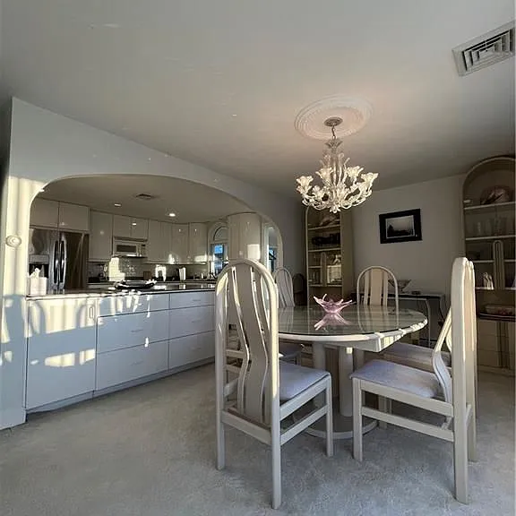 17 Chartier Cir — Photo 5