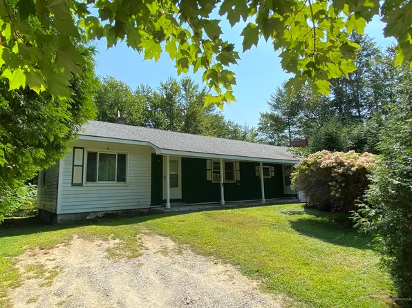 206 Derosay Ave, Auburn, ME 04210