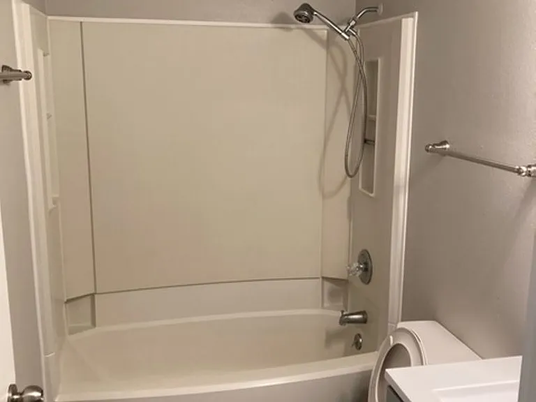 226 Pelham Rd #5 — Photo 10