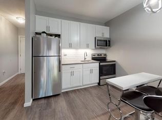 360 Laurel St #1, Hartford, CT 06105