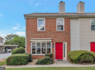 136 Old Ferry Way, Roswell, GA 30076