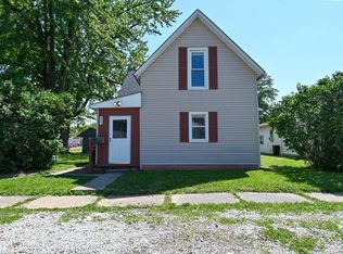 805 S 17th St, Elwood, IN 46036