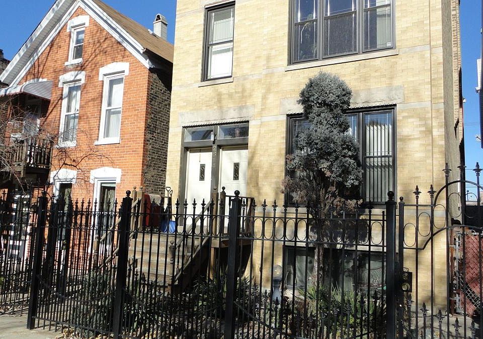 1st image of 2614 W Superior St #2