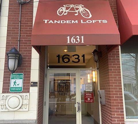 2nd image of 1601 S Michigan Ave APT 505