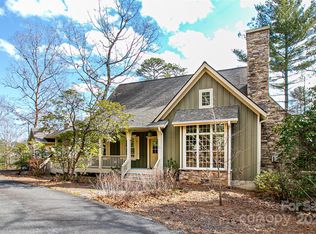 72 Top Hat Ln, Brevard, NC 28712