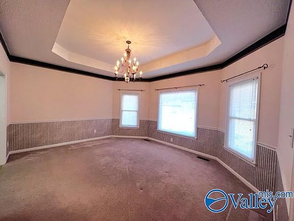 5th image of 1816 Stampede Cir SE