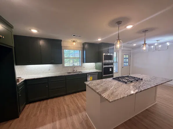 51 Bush Rd, Conway, AR 72032