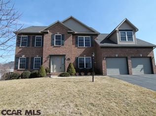 1263 Northampton St, State College, PA