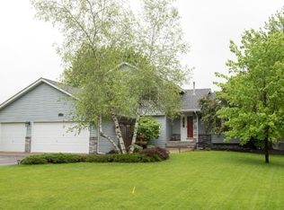 7575 Hilo Ln N, Forest Lake, MN 55025