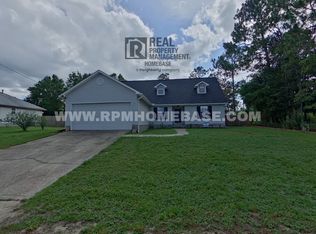 155 Villacrest Dr, Crestview, FL 32536