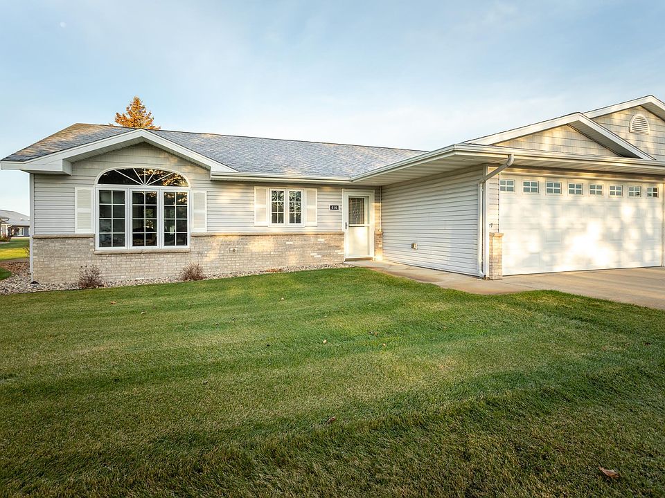 1st image of 814 Amanda Ln