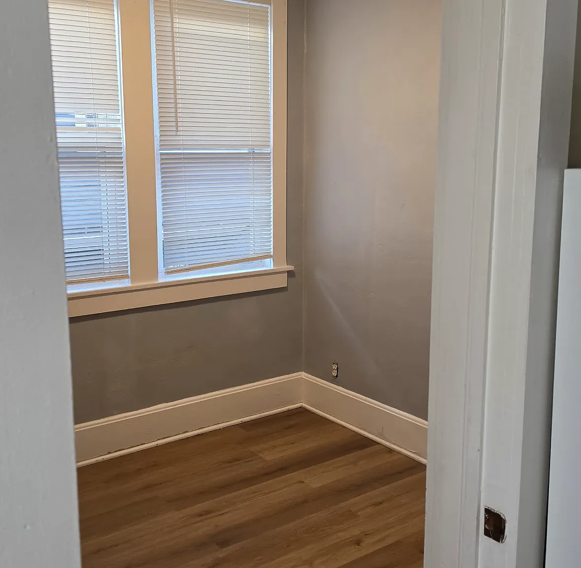 Studio, 450 sqft, $750 — Photo 4