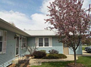 4 Ridgeview Dr, Independence, IA 50644