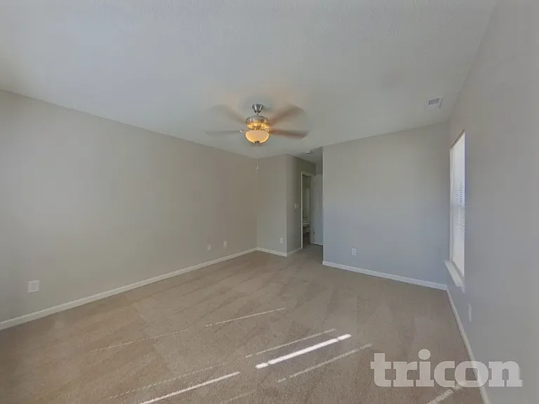 345 Hunslet Cir — Photo 9