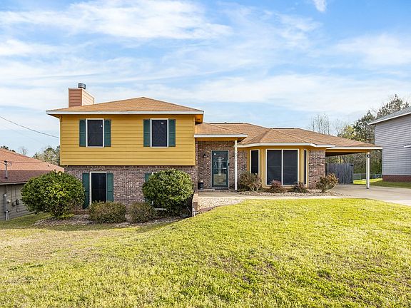 2nd image of 6219 Bayberry Dr