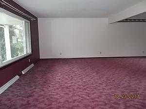 2nd image of 5266 Robinhood Ln