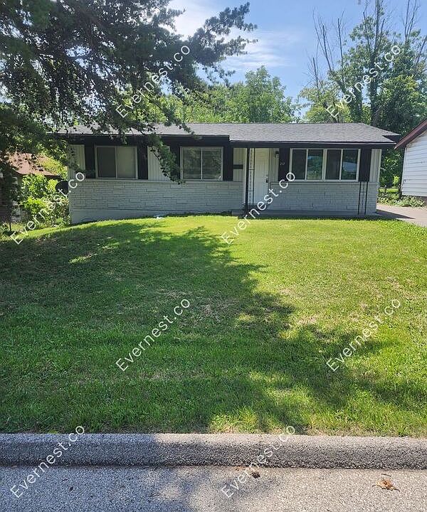1st image of 212 Coburg Dr