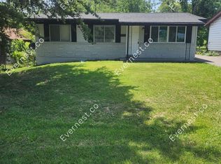 212 Coburg Dr, Saint Louis, MO