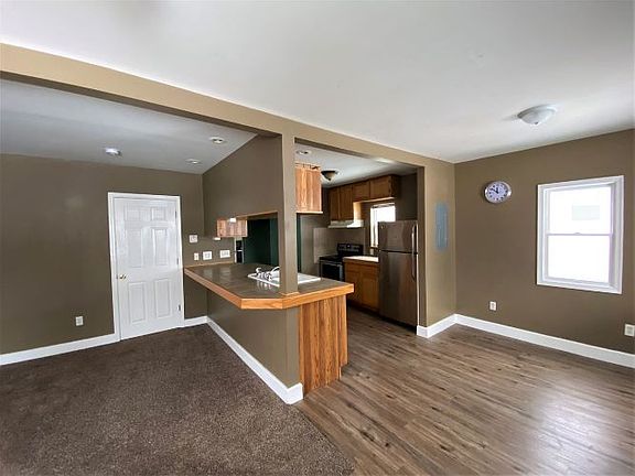 2nd image of 1150 Corydon Dr
