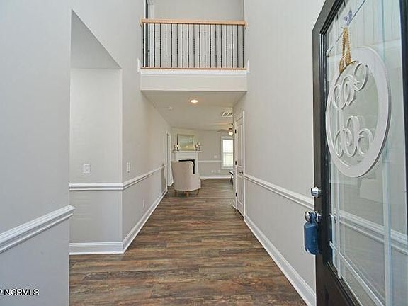 4th image of 2331 Great Laurel Ct