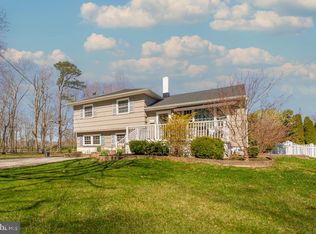 17 Violet Ln, Somers Point, NJ 08244