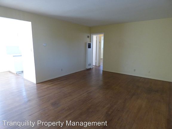 5th image of 110 W Renette Ave APT 11
