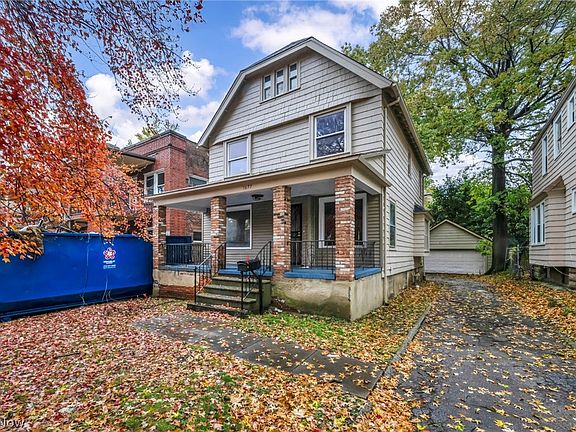 4th image of 1677 Carlyon Rd
