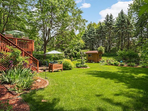 5th image of 8553 Chanhassen Hills Dr S