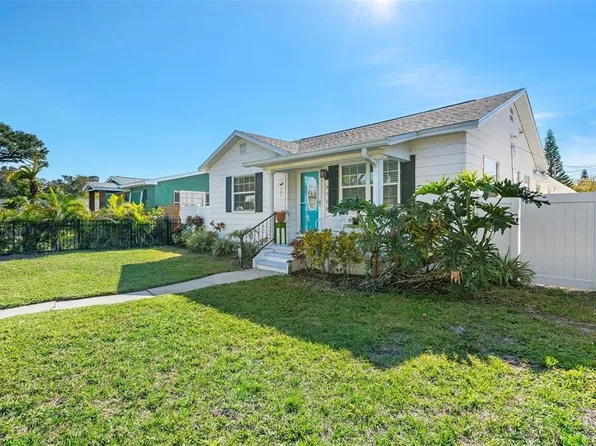 3710 Burlington Ave N, Saint Petersburg, FL 33713